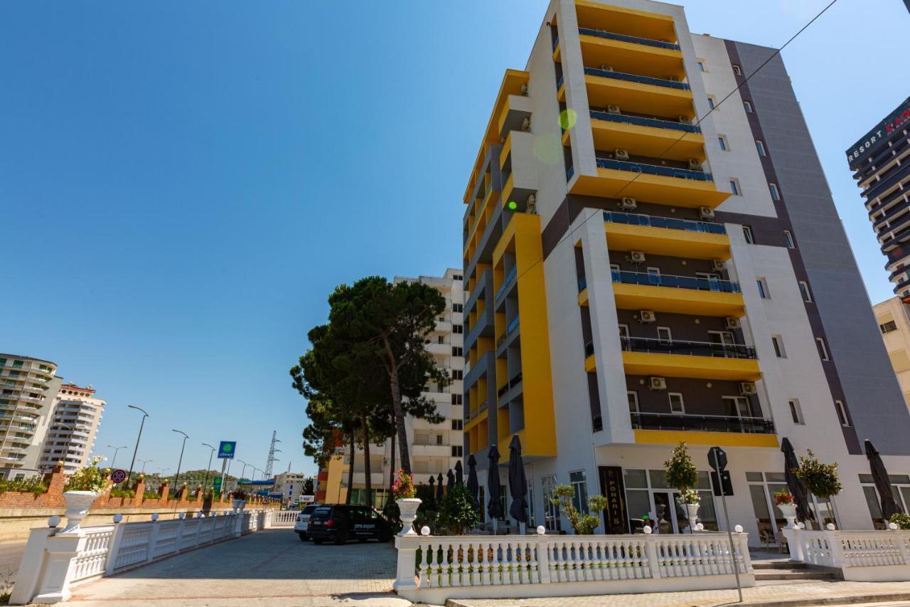 Ponari S Hotel Kryemedhej Exterior photo