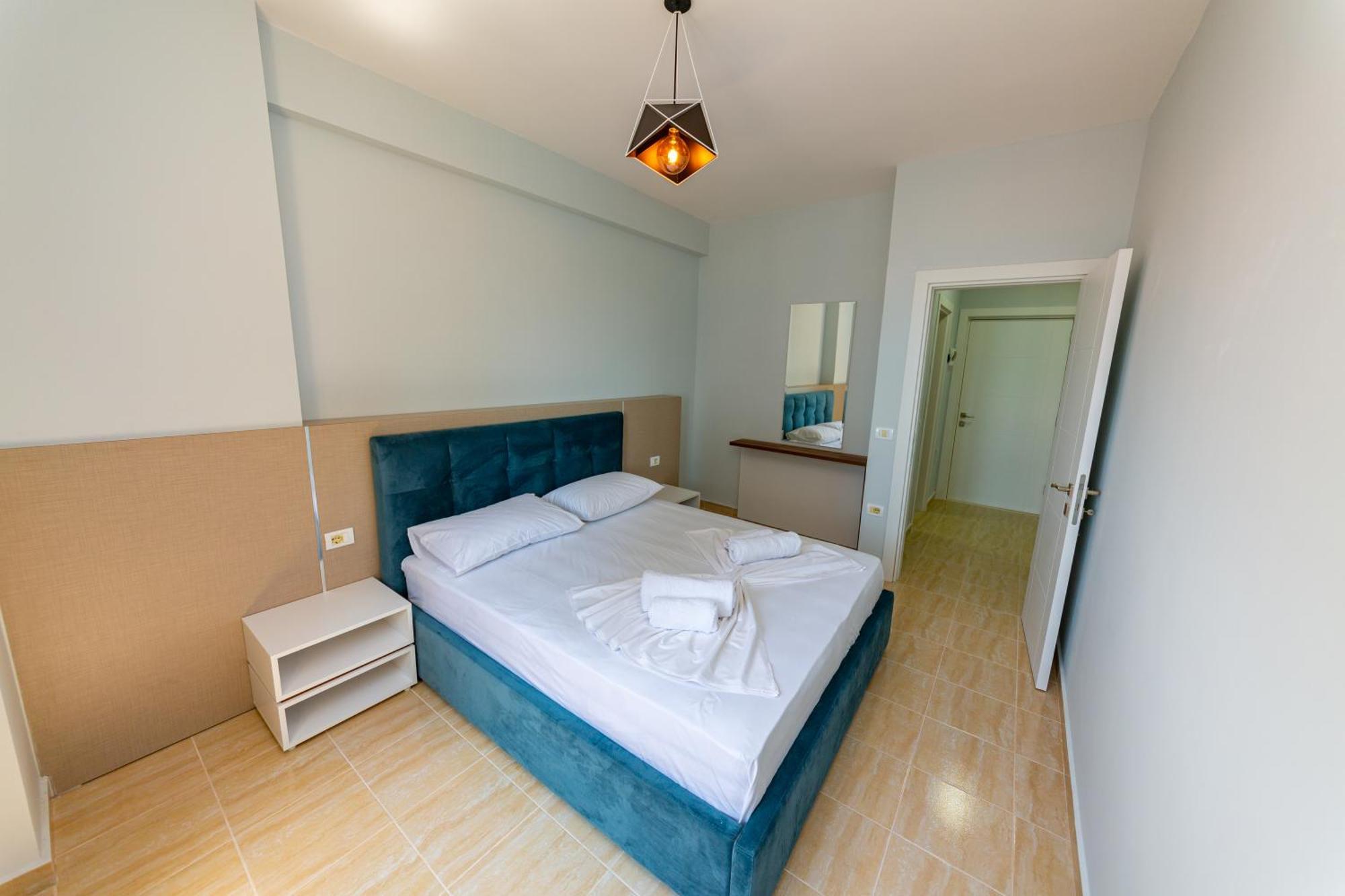 Ponari S Hotel Kryemedhej Room photo